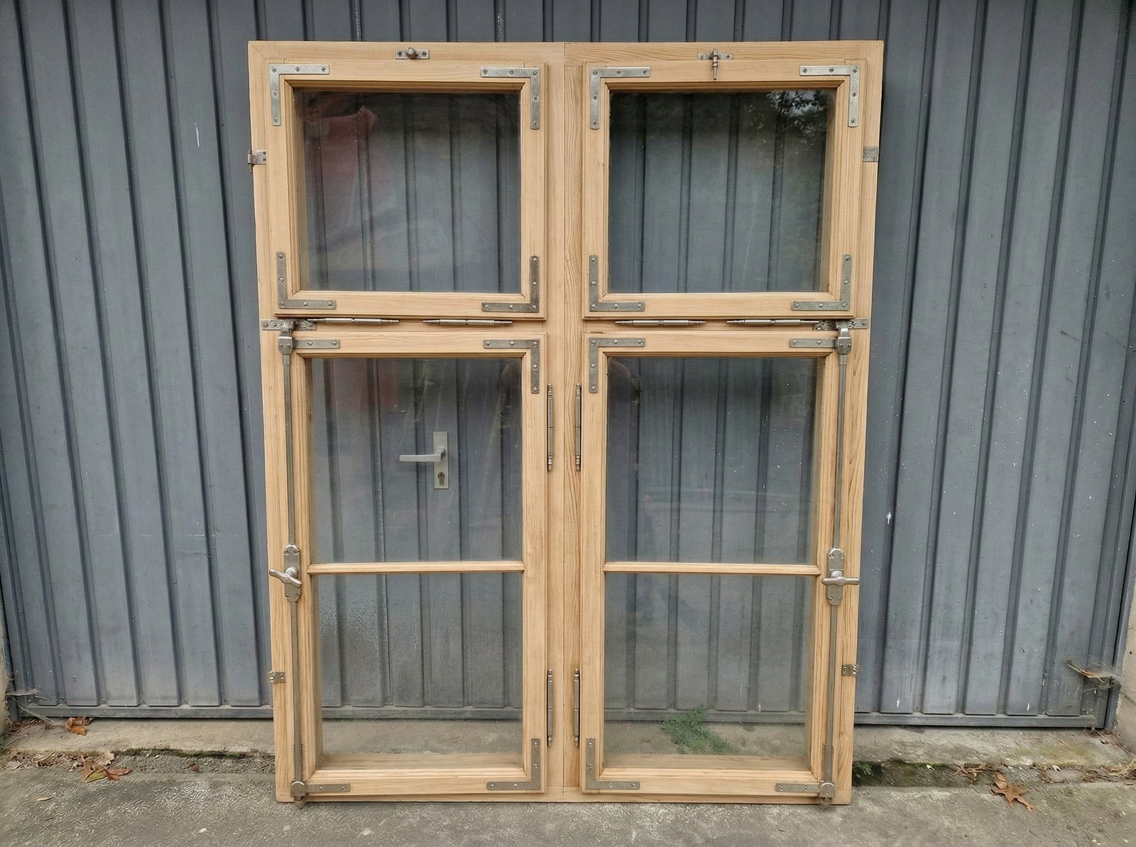 Holzbalken nach Laserreinigung